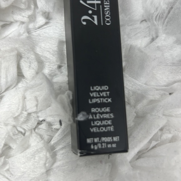2.4.1 Cosmetics Velvet Liquid Lipstick 6gram - Picture 4 of 6